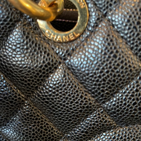 CHANEL GST CAVIAR TOTE - Picture 6 of 13